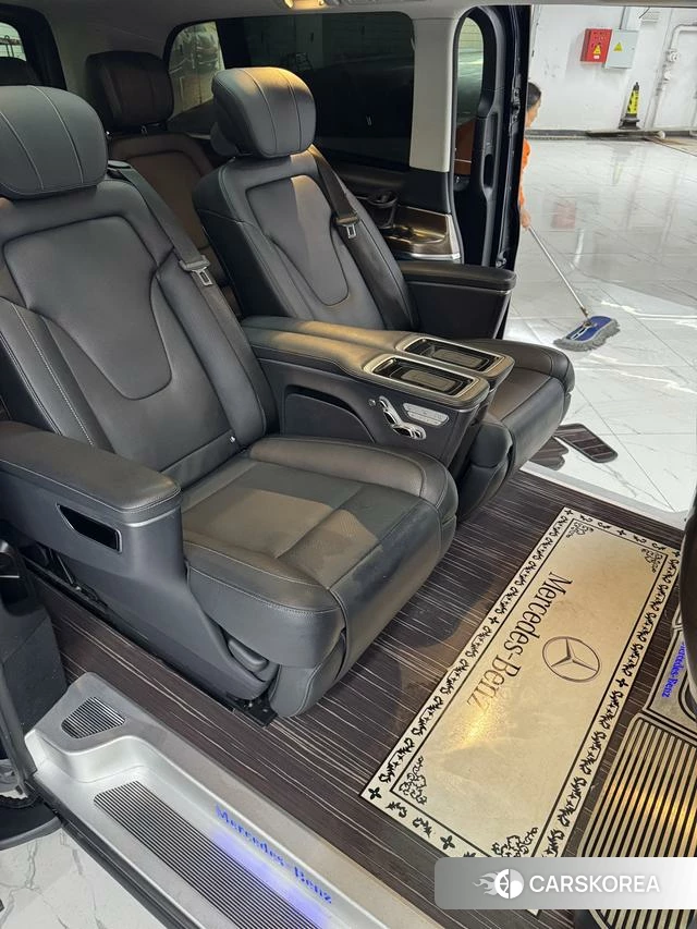 Mercedes-Benz V-class 2022 Синий из Китая, фото 6