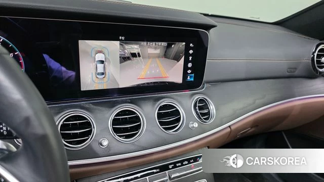 Mercedes-Benz E-Class W213 2023 Черный из Кореи, фото 6
