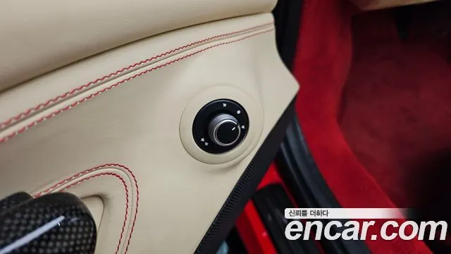 Ferrari F8 Spider 2023 Красный из Кореи, фото 6