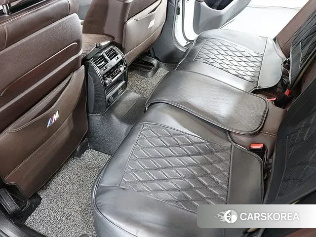 BMW 6 Series GT (G32) 2024 Белый из Кореи, фото 6