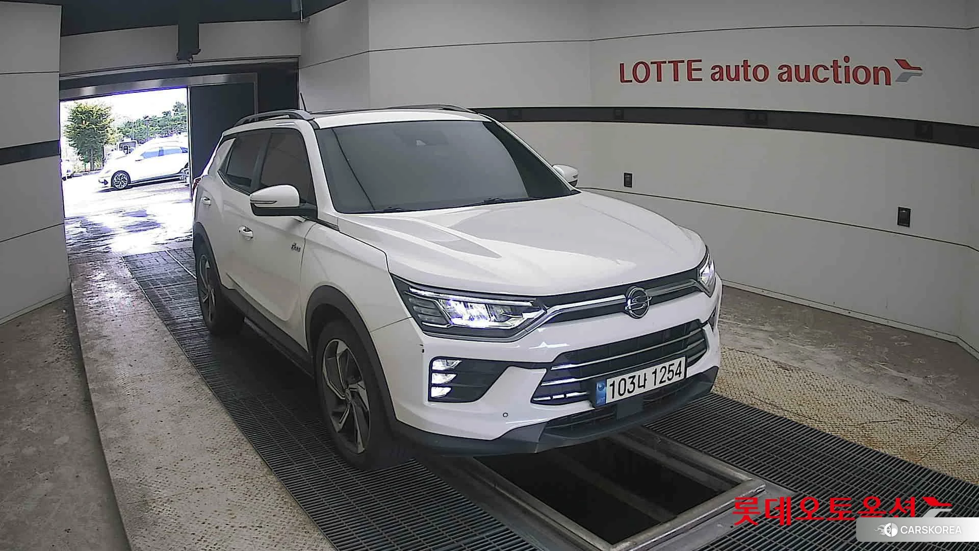 SsangYong Korando 2021 Белый из Кореи, фото 6
