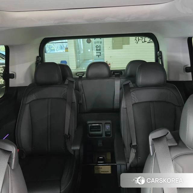 Hyundai Staria 2025 Черный из Кореи, фото 6