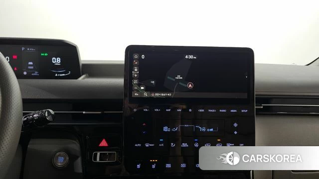 Hyundai Staria 2024 Белый из Кореи, фото 6