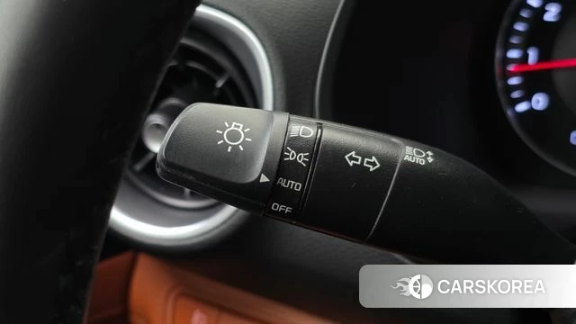 Kia The New K3 2nd generation 2021 Белый из Кореи, фото 6