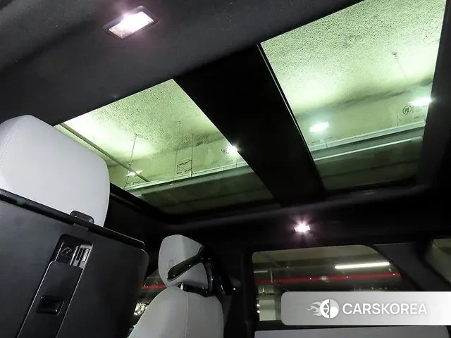 Land Rover Range Rover Evoque 2nd Generation 2025 Белый из Кореи, фото 6