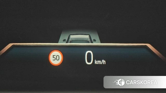 BMW 5 Series (G60) 2024 Серебристо-серый из Кореи, фото 6