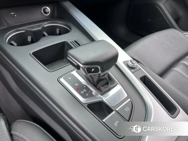 Audi A4L 2022 Белый из Китая, фото 6