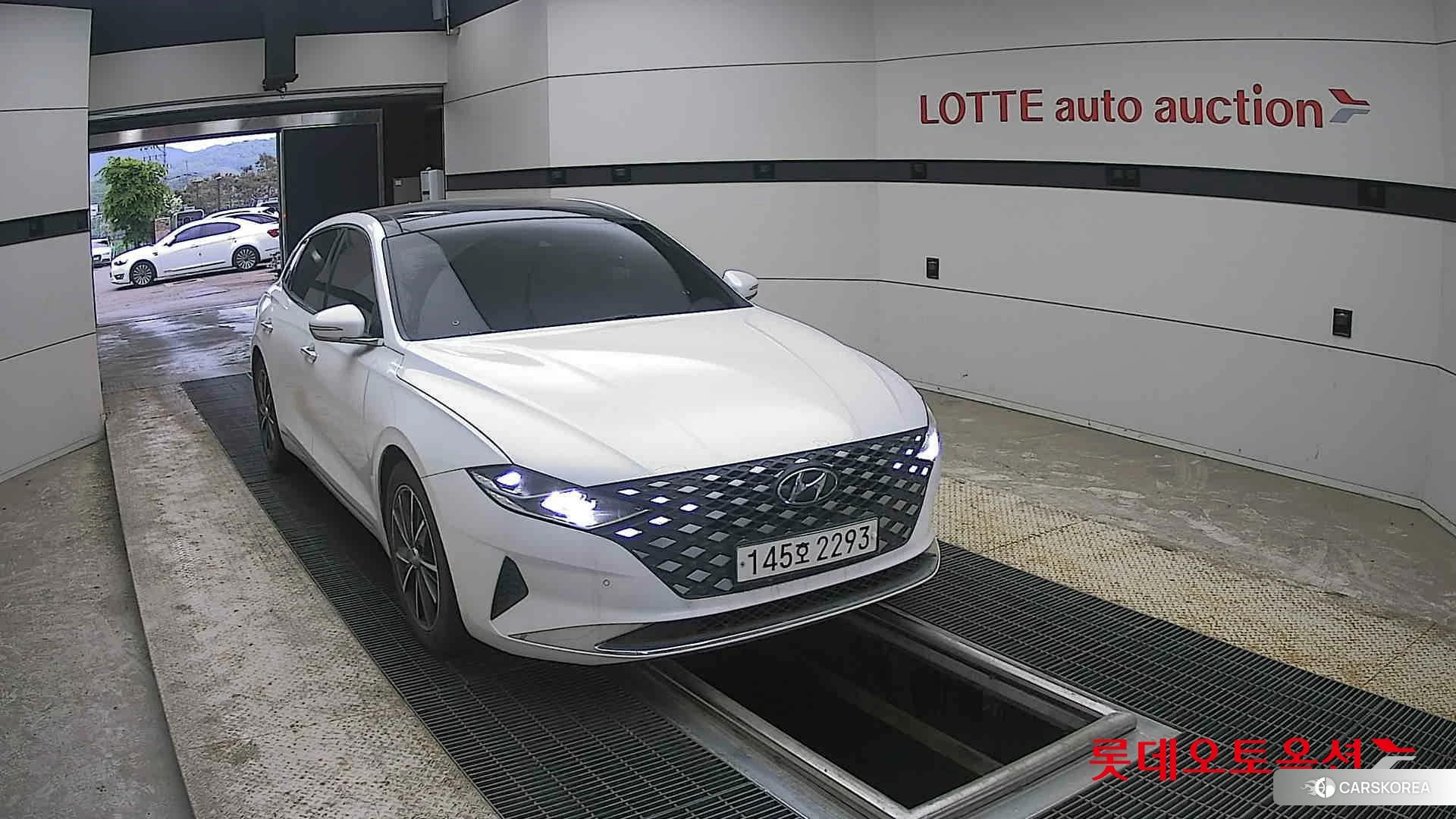 Hyundai Grandeur 2020 White cream (optional) из Кореи, фото 6