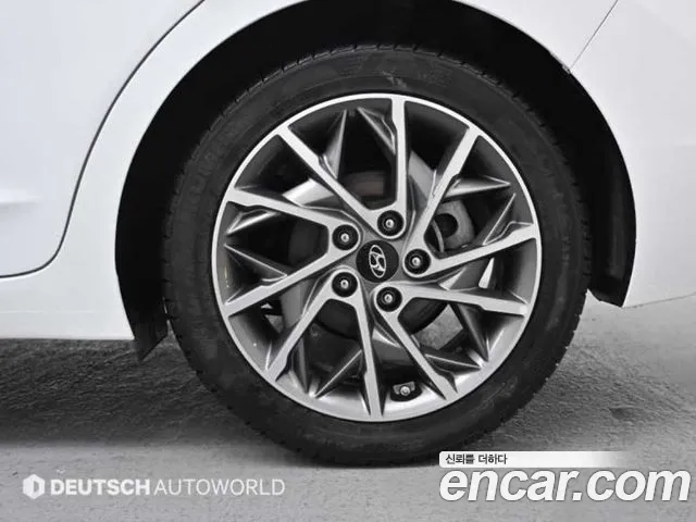 Hyundai The New Avante AD id 2693320 из Кореи 6