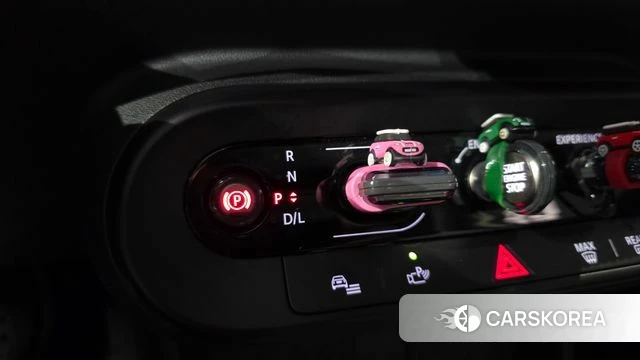 Mini Cooper C 4th generation 2024 Серебряный из Кореи, фото 6