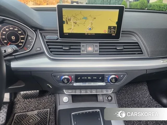 Audi Q5 (FY) 2020 Серый из Кореи, фото 6