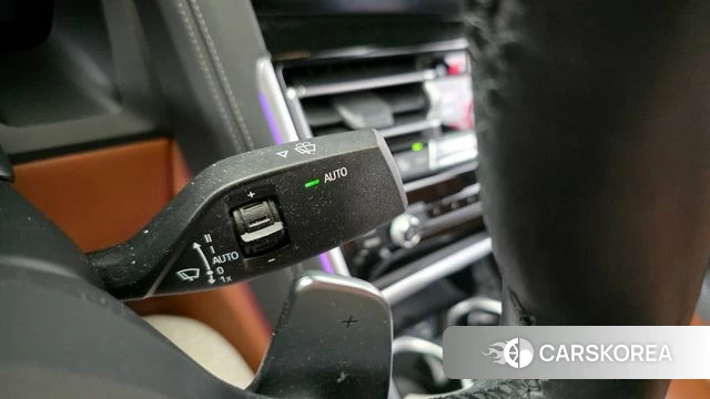 BMW 8 Series (G15) 2020 Светло-серебряный цвет из Кореи, фото 6