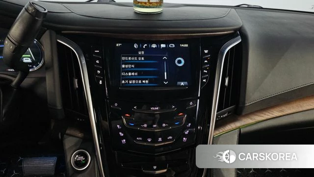 Cadillac Escalade 2018 Черный из Кореи, фото 6