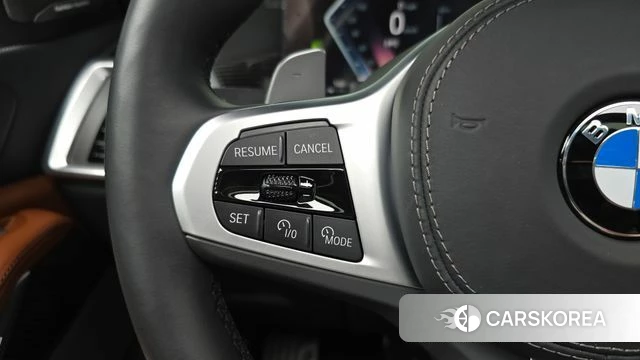 BMW X7 (G07) 2024 Черный из Кореи, фото 6