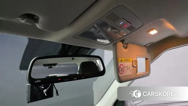 Hyundai Venue 2023 Белый из Кореи, фото 6