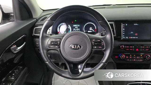 Kia Niro EV 2020 Серебряный из Кореи, фото 6