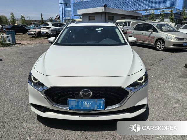 Mazda 3 Angkesaila 2023 Белый из Китая, фото 6
