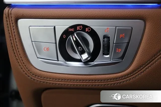 BMW 7 Series (G11) 2022 Серебряный из Кореи, фото 6