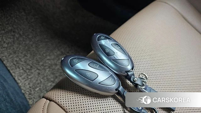 Hyundai Grandeur Hybrid (GN7) 2024 Небесно-голубой из Кореи, фото 6