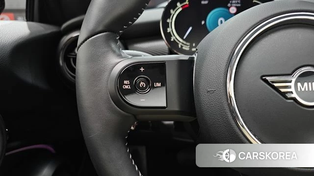 Mini Cooper S Convertible 2024 Синий из Кореи, фото 6
