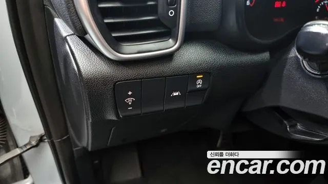 Kia Sportage The Bold 2021 Серебристо-серый из Кореи, фото 6