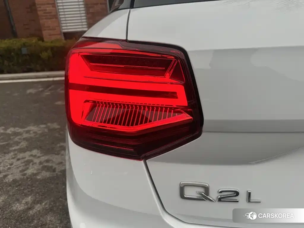 Audi Q2L 2024 Белый из Китая, фото 6