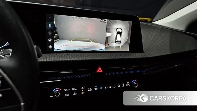 Kia EV6 2022 Черный из Кореи, фото 6