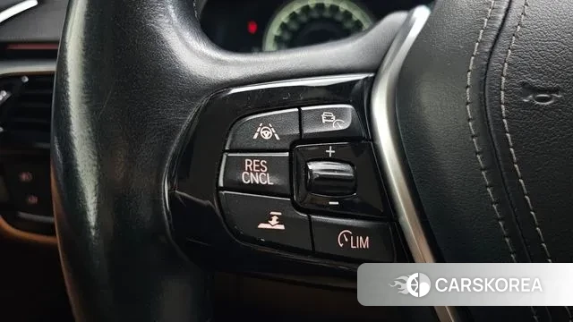 BMW 5 Series (G30) 2018 Белый из Кореи, фото 6