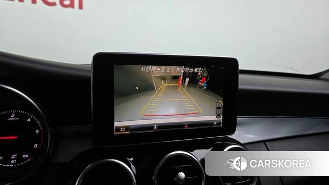 Mercedes-Benz C-Class W205 2018 Белый из Кореи, фото 6