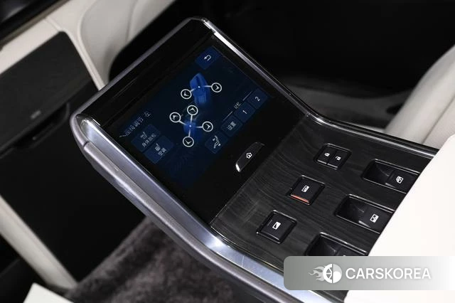 Lexus LM 2021 Белый из Китая, фото 6