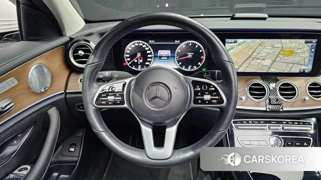 Mercedes-Benz E-Class W213 2019 Белый из Кореи, фото 6