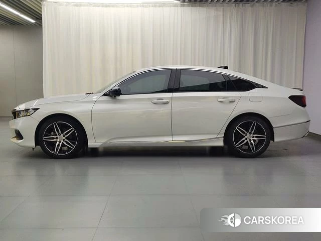 Honda Accord 2022 Белый из Китая, фото 6