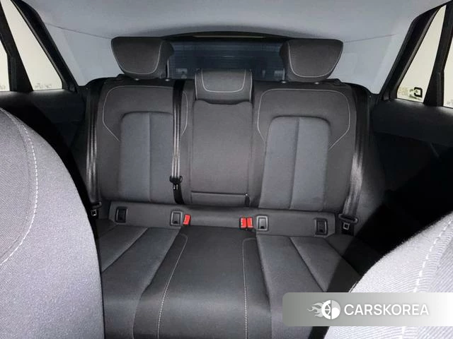 Audi Q2L 2021 Черный из Китая, фото 6