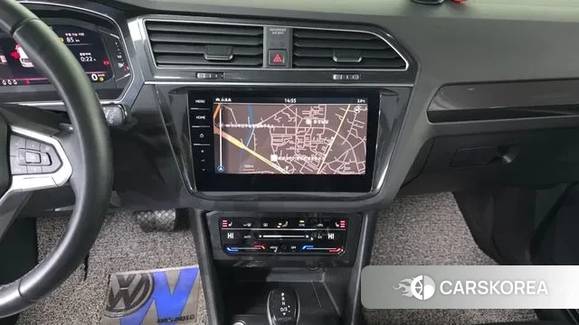 Volkswagen Tiguan second Generation 2022 Белый из Кореи, фото 6