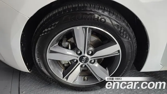 Kia The New K3 id 2584956 из Кореи 6