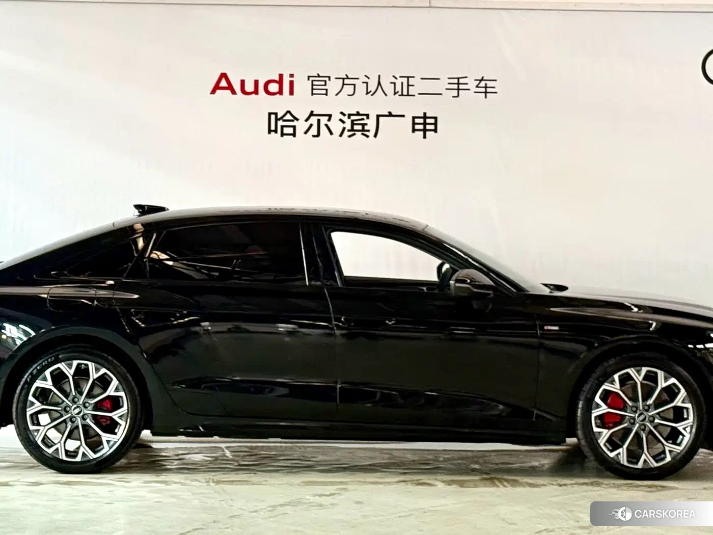 Audi A6L 2026 Черный из Китая, фото 6
