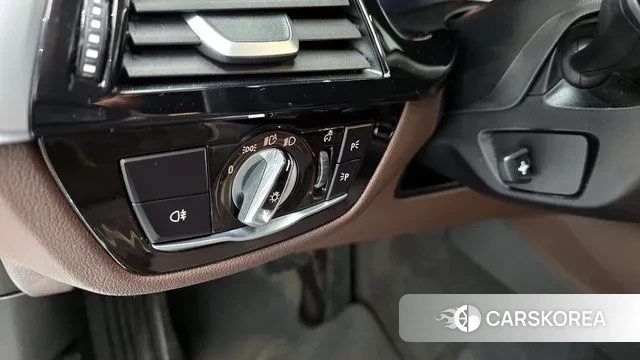 BMW 6 Series GT (G32) 2024 Белый из Кореи, фото 6