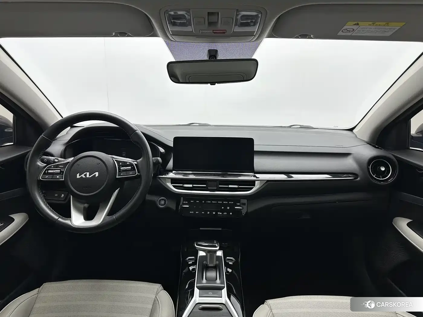 Kia K3 2023 Silver/gray из Китая, фото 6