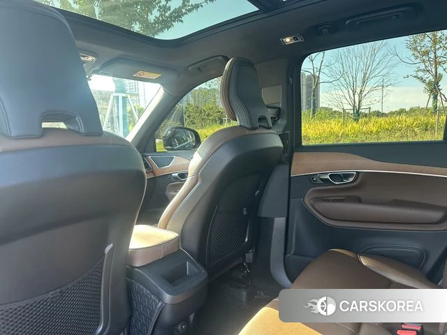 Volvo XC90 2022 Черный из Китая, фото 6
