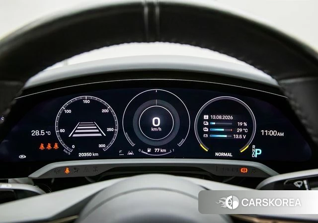 Porsche Taycan 2023 Белый из Кореи, фото 6