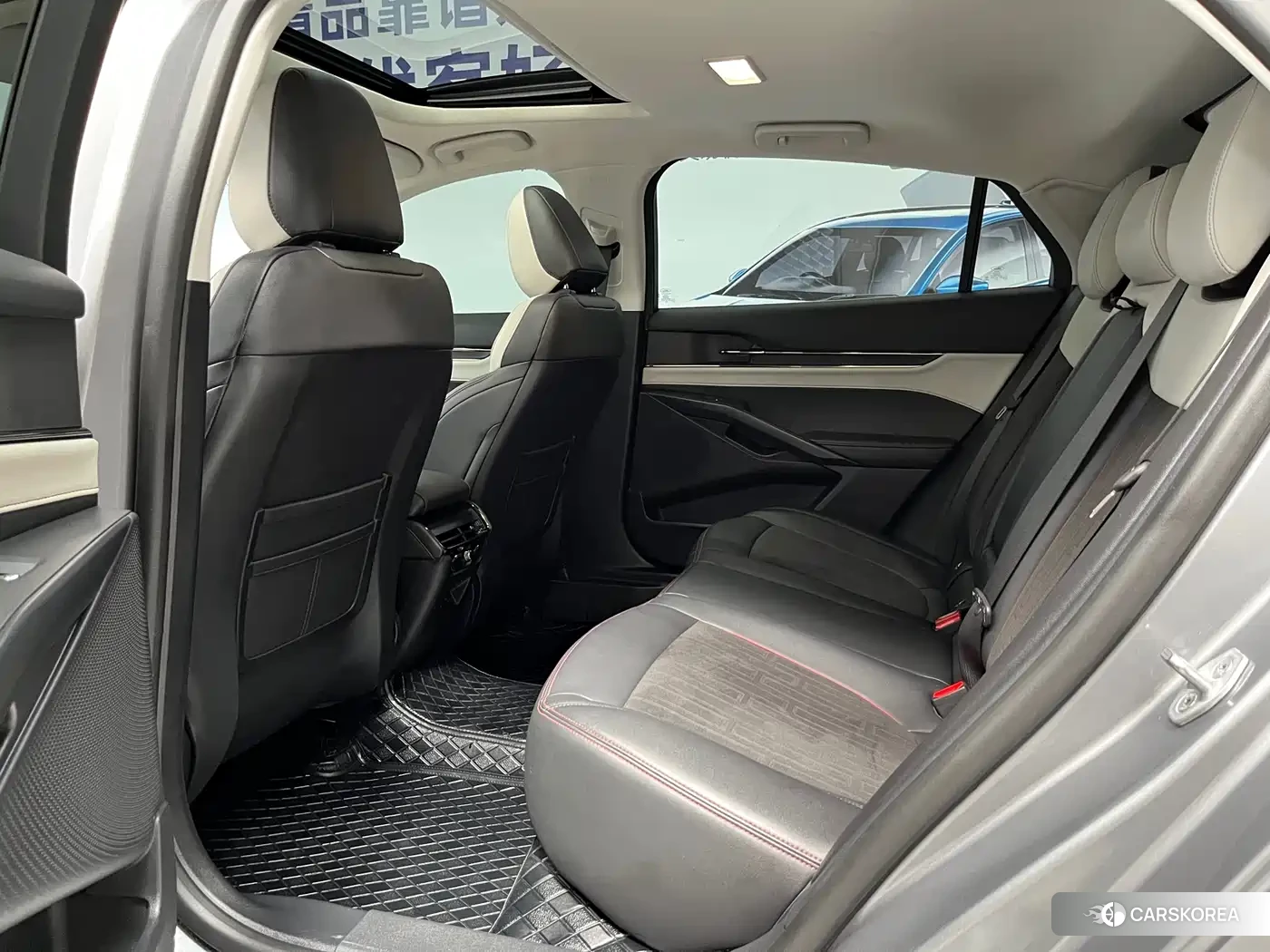 Ford Mondeo 2022 Silver/gray из Китая, фото 6