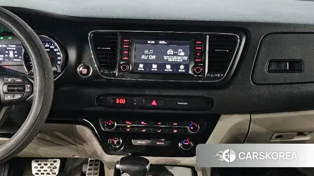 Kia The New Carnival 2018 Серый из Кореи, фото 6