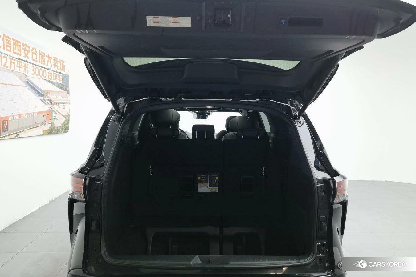 Toyota Sienna 2021 Черный из Китая, фото 6