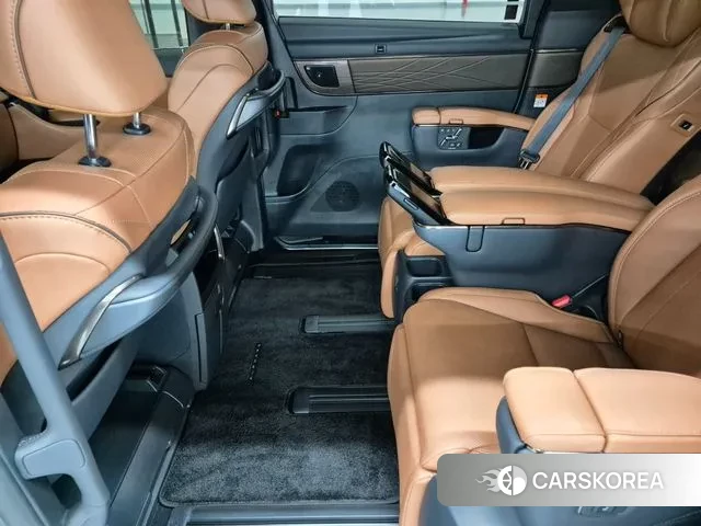Toyota Alphard 4th Generation 2025 Серебристо-серый из Кореи, фото 6