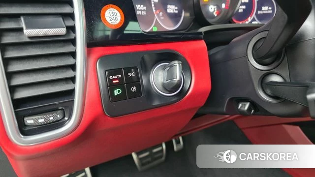 Porsche Cayenne (PO536) 2020 Черный из Кореи, фото 6