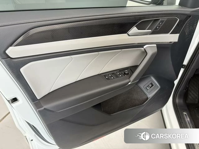 Volkswagen Tanyue 2024 Белый из Китая, фото 6