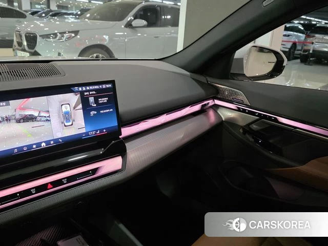 BMW 5 Series (G60) 2025 Белый из Кореи, фото 6