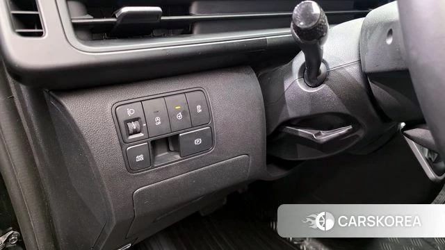 Hyundai Staria 2023 Черный из Кореи, фото 6