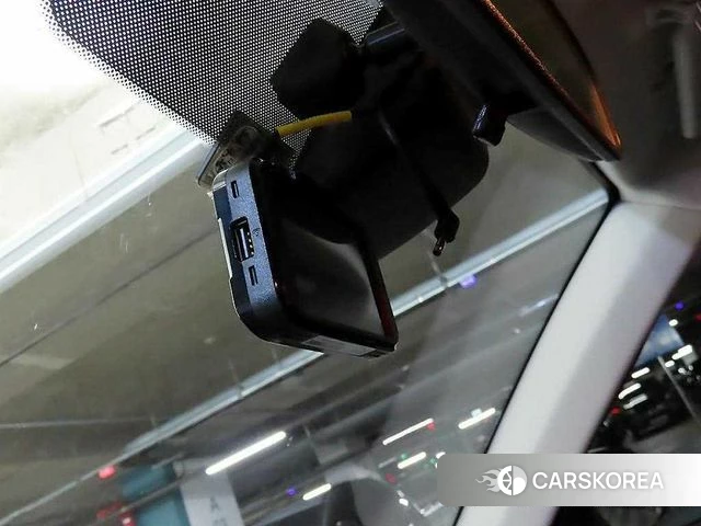 Hyundai Venue 2020 Белый из Кореи, фото 6