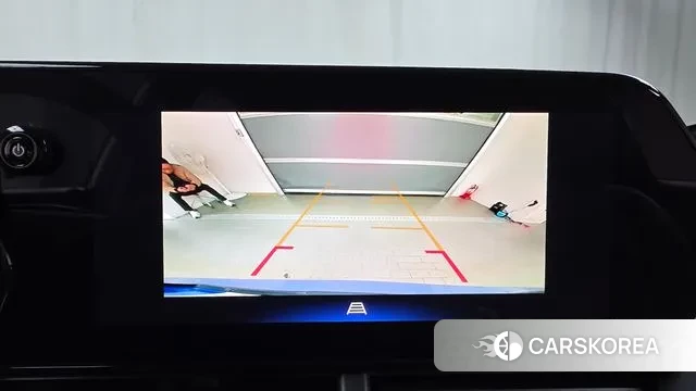 Chevrolet (GM Daewoo) Trax Crossover 2023 Светло-серебряный цвет из Кореи, фото 6